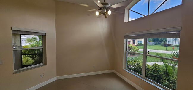 6866 Barnwell Dr in Boynton Beach, FL - Building Photo - Building Photo