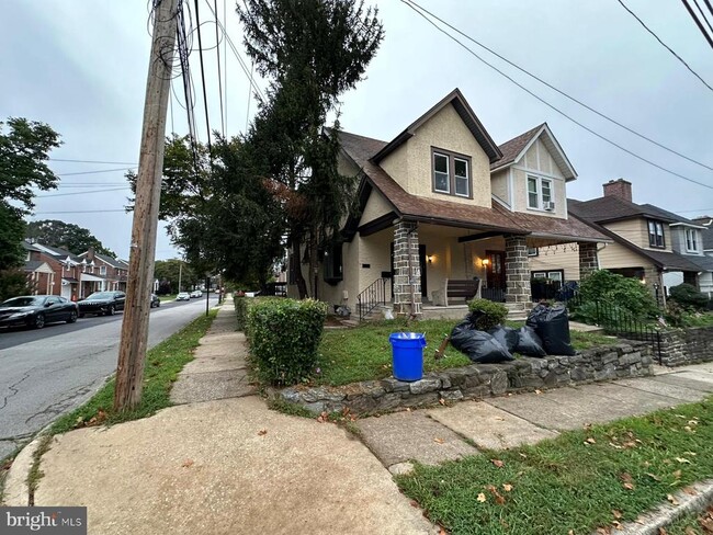 property at 4067 Ellendale Rd