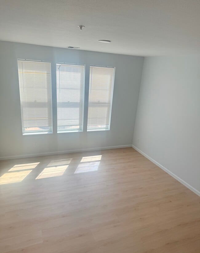 1505 Nevin Plz in Richmond, CA - Building Photo - Building Photo