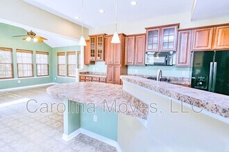 380 Amberleaf Way in Simpsonville, SC - Building Photo - Building Photo