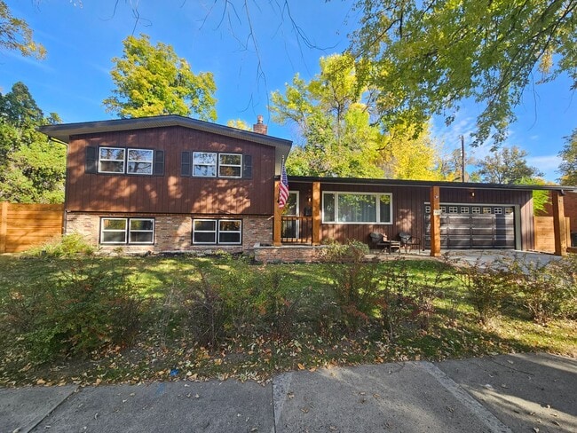 property at 441 Beverly Hill Blvd