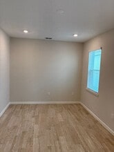 3275 Buoy Cir in Oakland, FL - Building Photo - Building Photo