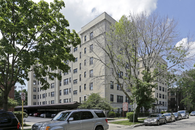 The Carolan Apartments in Chicago, IL - Building Photo - Building Photo