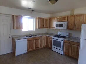 3100 Bob Ct in Prescott Valley, AZ - Building Photo - Building Photo