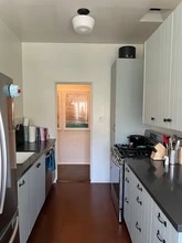 7505 Rosewood Ave, Unit 7505 Rosewood Ave in Los Angeles, CA - Building Photo - Building Photo
