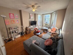 15 Sewall St, Unit 3 in Boston, MA - Foto de edificio - Building Photo