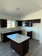 7887 E 46th Pl in Yuma, AZ - Building Photo - Building Photo