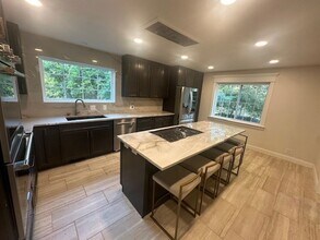 12211 S 102nd E Ave in Bixby, OK - Building Photo - Building Photo