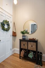 2119 N Cleveland Ave, Unit 1 in Chicago, IL - Building Photo - Building Photo