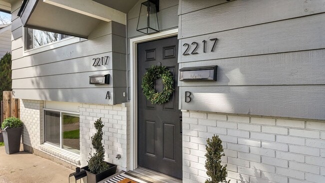 2217 N Atlantic St in Spokane, WA - Building Photo - Building Photo