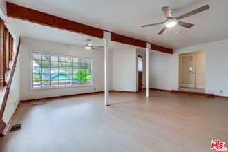 1724 Golden Gate Ave in Los Angeles, CA - Building Photo - Building Photo