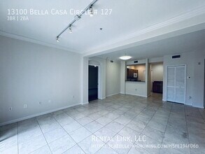 13100 Bella Casa Cir in Ft. Myers, FL - Building Photo - Building Photo