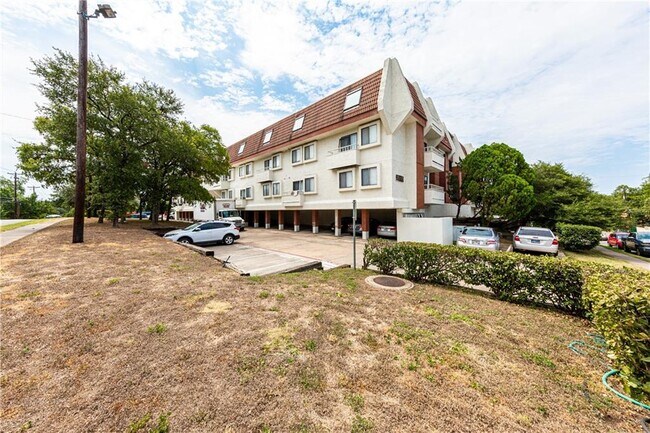 3115 Helms St in Austin, TX - Building Photo - Building Photo