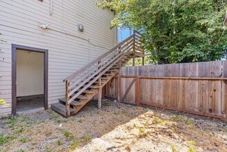 422 E Beach St in Watsonville, CA - Building Photo - Building Photo
