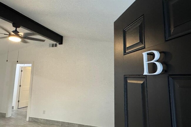 11801 Argonne Forest Trail in Austin, TX - Building Photo - Building Photo