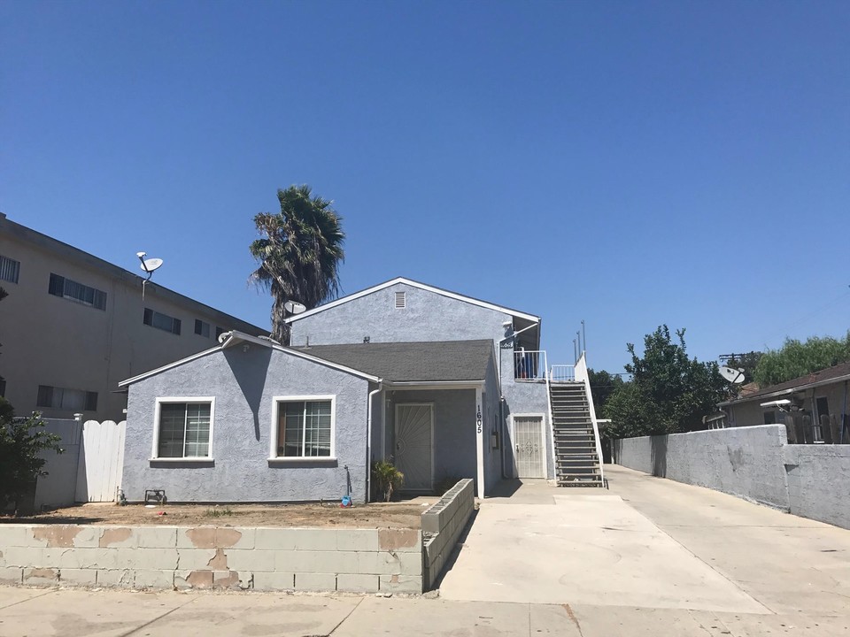 1605 W 206th St in Torrance, CA - Building Photo