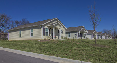 ECG Station in Nashville, TN - Foto de edificio - Building Photo