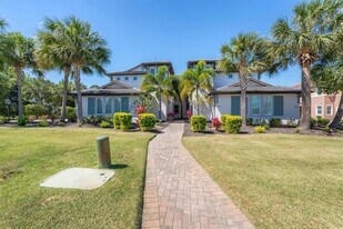 7564 Divot Lp in Bradenton, FL - Building Photo