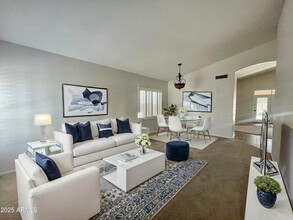 1115 W Waltann Ln in Phoenix, AZ - Building Photo - Building Photo