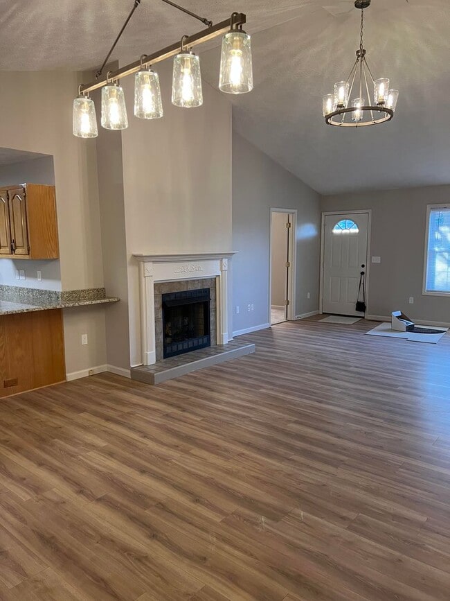 392 Southridge Cir in Crossville, TN - Building Photo - Building Photo