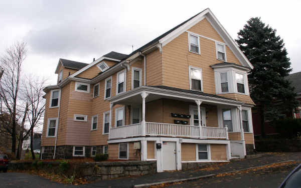 10 Judson St in Beverly, MA - Building Photo