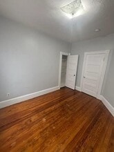 16 Paleologos St in Peabody, MA - Foto de edificio - Building Photo