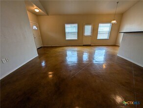 229 Anne Louise Dr in New Braunfels, TX - Building Photo - Building Photo