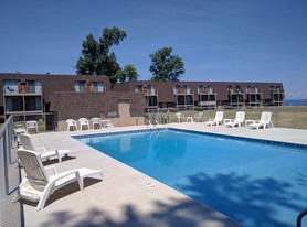 Sandpiper Cove Apartments