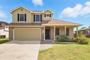 117 Paige Bend in Hutto, TX - Building Photo