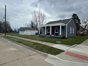 12214 Louisiana Ave in Warren, MI - Building Photo - Building Photo