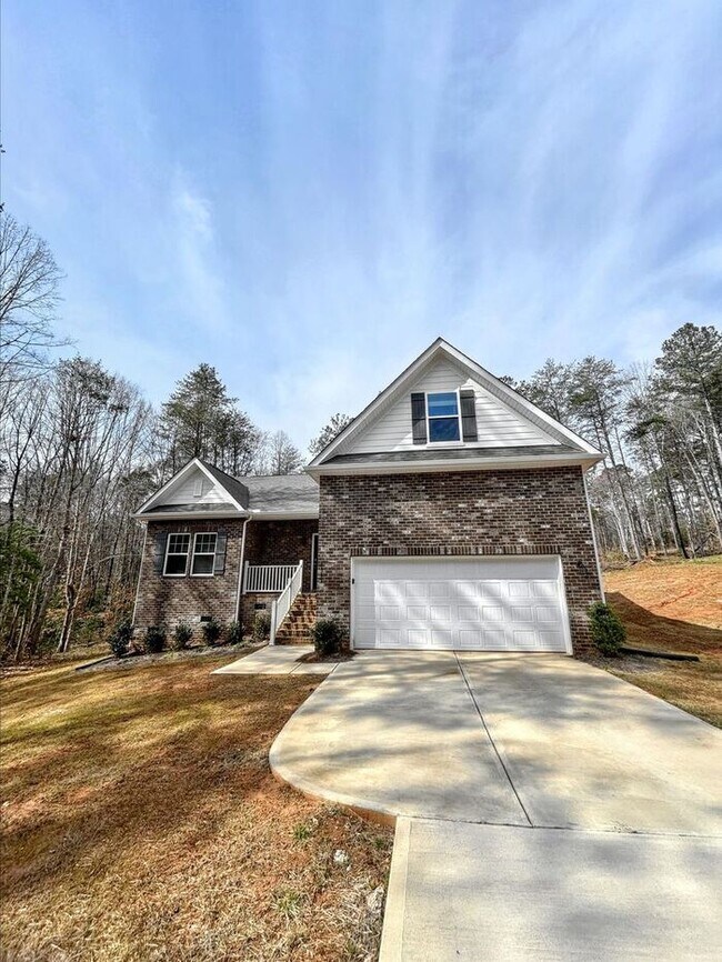 1393 Karriker Ln in Catawba, NC - Building Photo - Building Photo