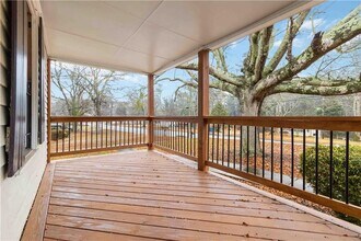 2141 Fairburn Rd SW in Atlanta, GA - Building Photo - Building Photo