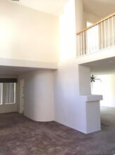 2305 Eastridge Loop in Chula Vista, CA - Building Photo - Building Photo