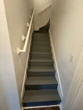 839 W Webster St in Springfield, MO - Foto de edificio - Building Photo