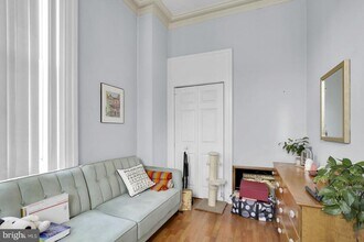 3017 W Girard Ave in Philadelphia, PA - Building Photo - Building Photo