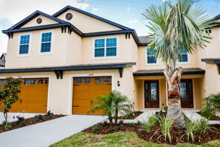 11448 Cay Spruce Wy in San Antonio, FL - Building Photo