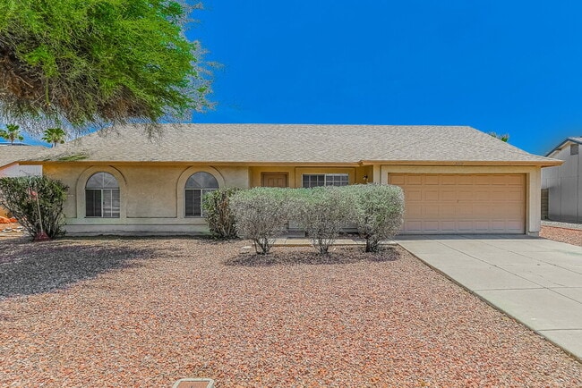 property at 8609 W Townley Ave