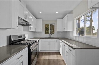 1881 Verdugo Loma Dr, Unit 1881 in Glendale, CA - Foto de edificio - Building Photo