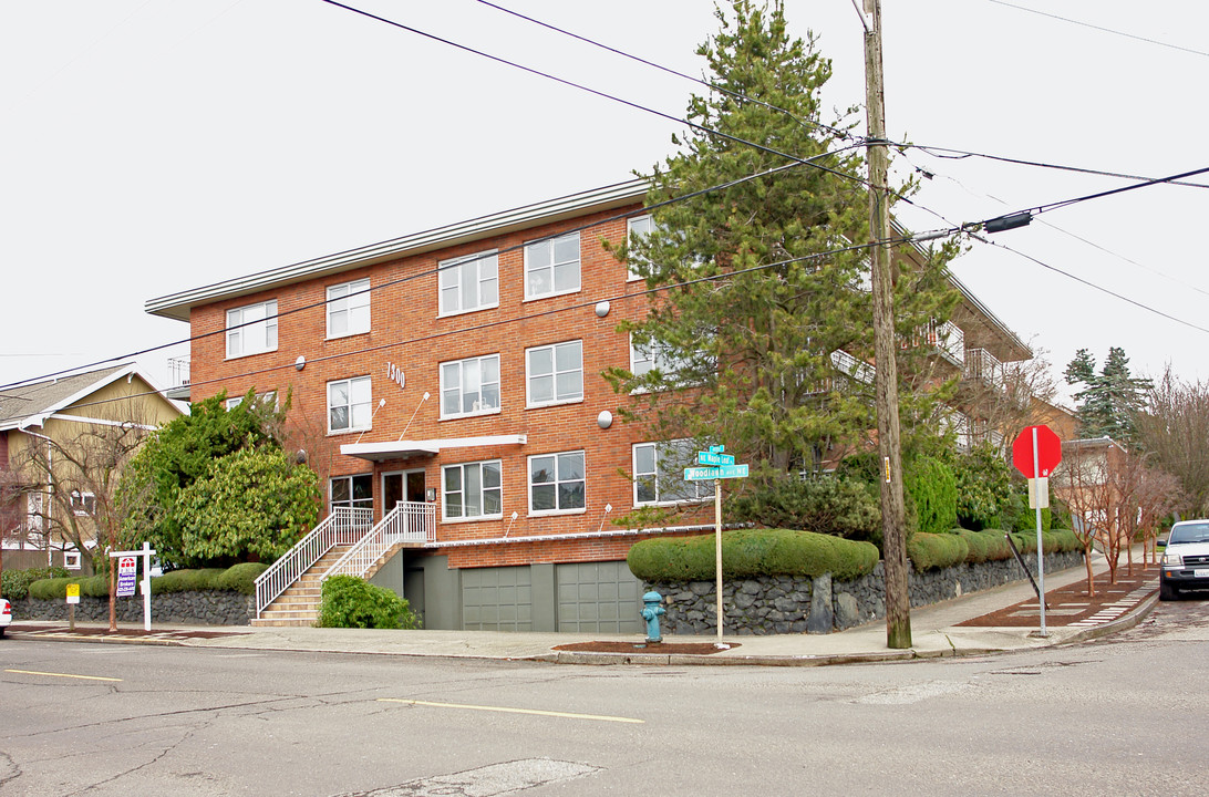 7300 Woodlawn Ave NE in Seattle, WA - Building Photo