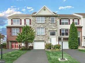 1193 Ledge Dr in York, PA - Building Photo - Building Photo