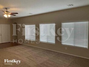 5134 Tunnel Falls Dr in Las Vegas, NV - Building Photo - Building Photo