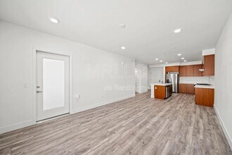 1853 Almaden Rd in San Jose, CA - Building Photo - Building Photo