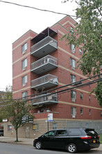 4373 Union St in Flushing, NY - Building Photo - Building Photo