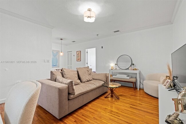 45 Antilla Ave, Unit 3C in Coral Gables, FL - Building Photo - Building Photo