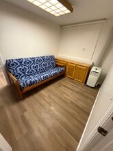 18 Porter Rd in West Orange, NJ - Building Photo - Building Photo