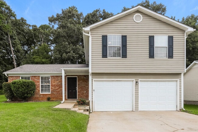 property at 3054 Aberdeen Way