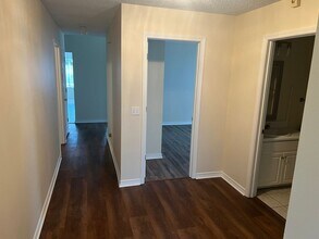 9672 Seafarer's Way in Navarre, FL - Building Photo - Building Photo