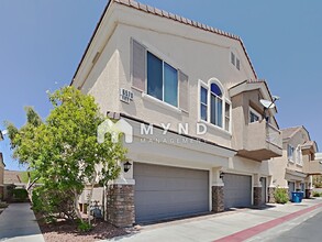 6570 Bucking Horse Ln-Unit -904 in Henderson, NV - Foto de edificio - Building Photo