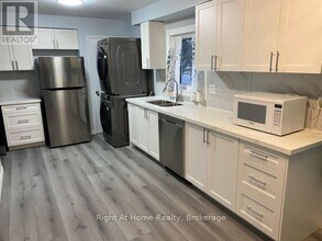 263 Franklin St S in Kitchener, ON - Building Photo - Building Photo