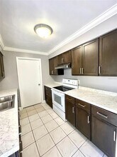 3204 Sutton Dr in Orlando, FL - Building Photo - Building Photo